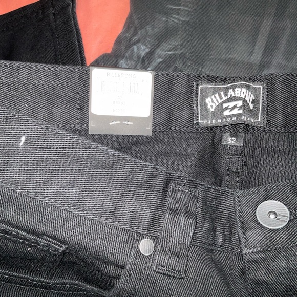 Billabong Fifty Straight Black Wave Washed Jeans Men’s Size 32 Inseam 31 - Picture 3 of 4